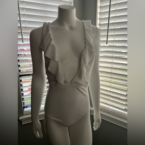 Shade & Shore one piece swimsuit Sz S NWT - Picture 2 of 3